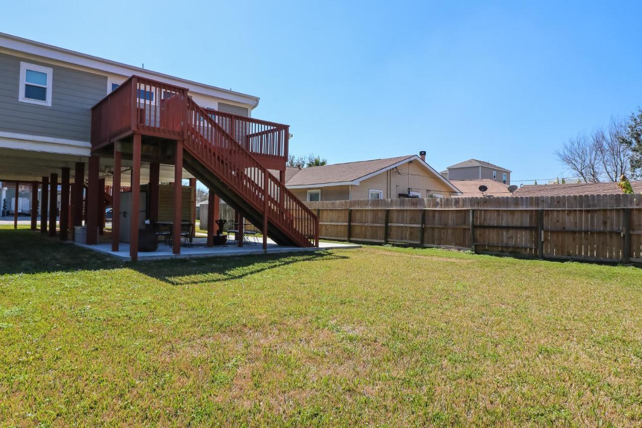 Perfect Location Spacious Yard Coffee Bar At This Lovely Beach Home Galveston Exterior photo